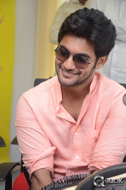 Chuttalabbayi-Movie-Song-Launch-At-Radio-Mirchi